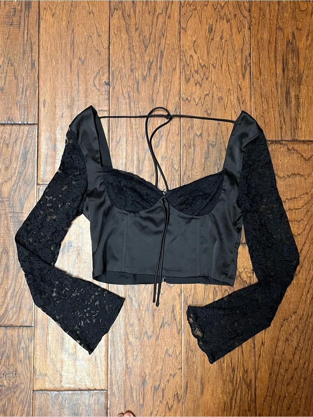 Princess Polly markwell long sleeve crop top